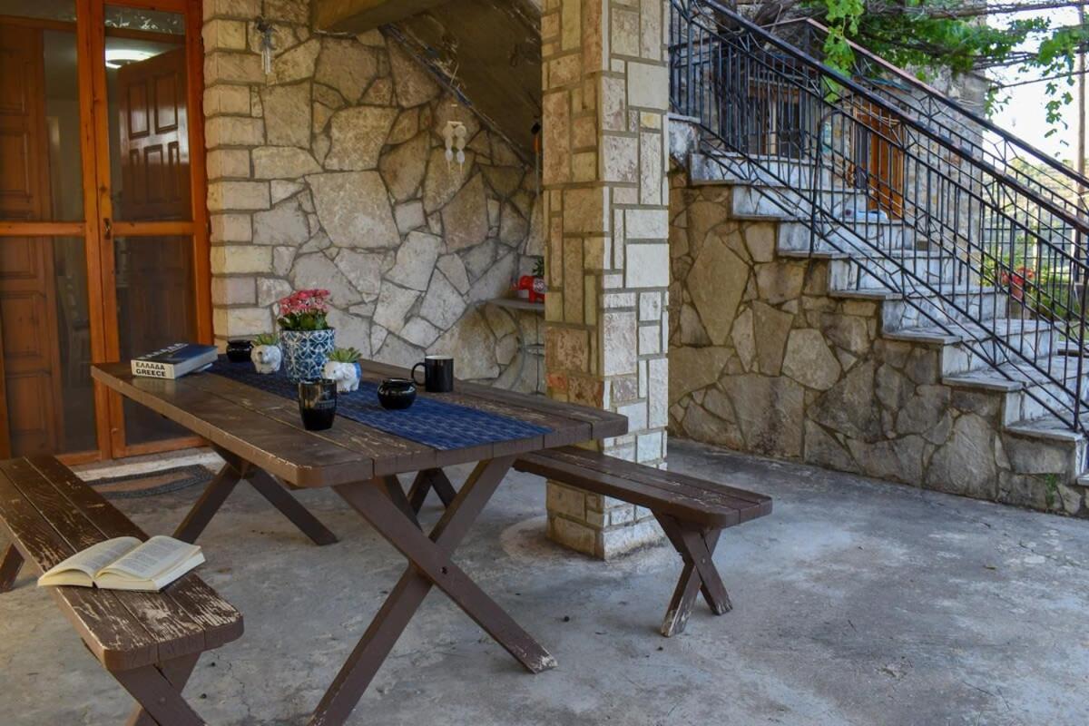 Coastal Stone Hideaway With Stunning Scenery Villa Kitriaí Eksteriør bilde